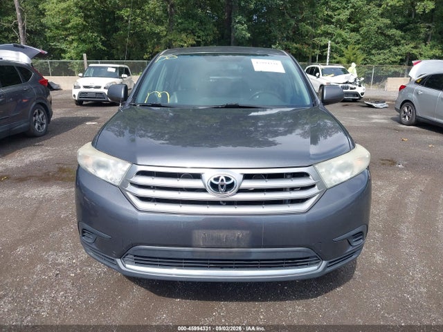 2011 Toyota Highlander მანქანა იყიდება აუქციონზე, vin: 5TDZA3EH5BS013928, აუქციონის ნომერი: 45994331
