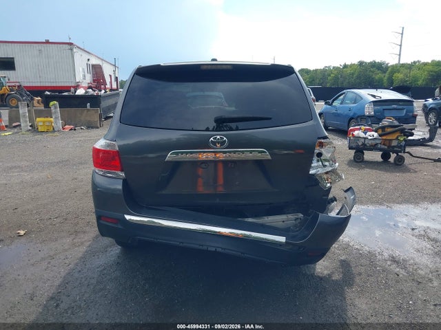 2011 Toyota Highlander მანქანა იყიდება აუქციონზე, vin: 5TDZA3EH5BS013928, აუქციონის ნომერი: 45994331