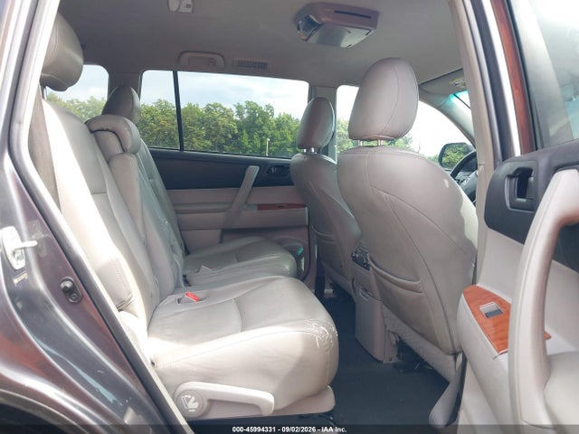 2011 Toyota Highlander მანქანა იყიდება აუქციონზე, vin: 5TDZA3EH5BS013928, აუქციონის ნომერი: 45994331