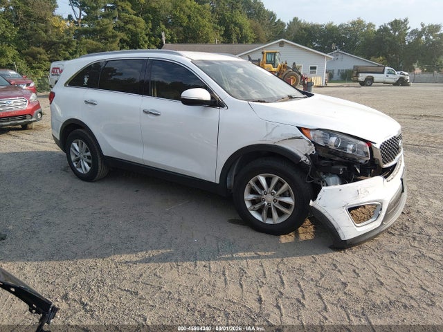 45994340 :رقم المزاد ، 5XYPG4A35JG379373 vin ، 2018 Kia Sorento Lx/l مزاد بيع