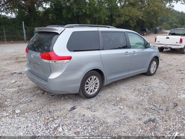 5TDYK3DC3ES494801 Toyota Sienna Xle V6 8 Passenger