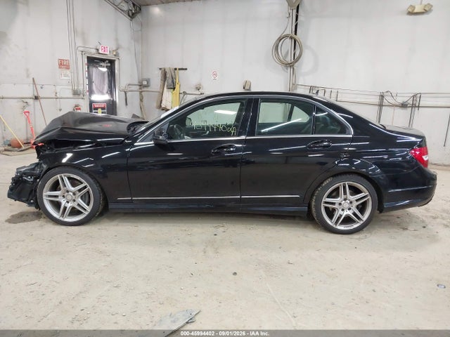 Продаж на аукціоні авто 2013 Mercedes-benz C 300 Sport 4matic, vin: WDDGF8AB8DR258611, номер лоту: 45994402