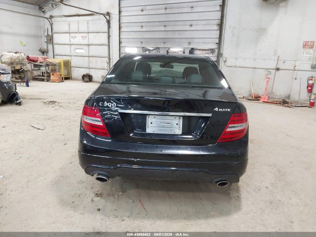 Продаж на аукціоні авто 2013 Mercedes-benz C 300 Sport 4matic, vin: WDDGF8AB8DR258611, номер лоту: 45994402