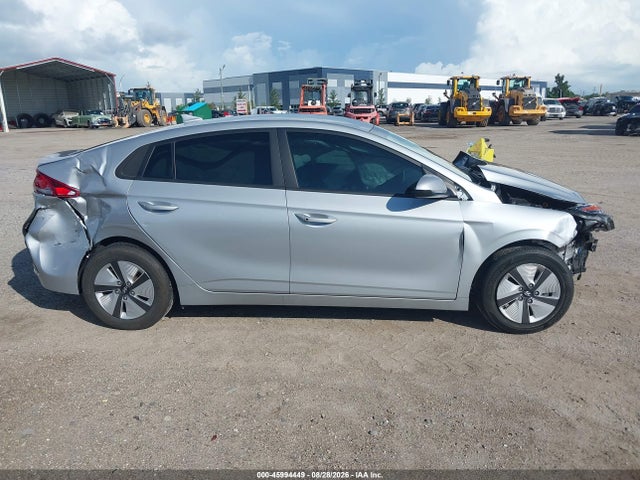 45994449 :رقم المزاد ، KMHC65LCXMU257613 vin ، 2021 Hyundai Ioniq Hybrid Blue مزاد بيع