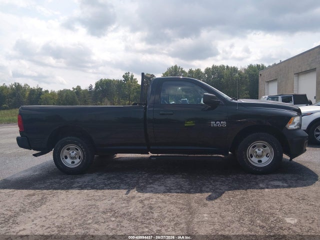 45994457 :رقم المزاد ، 3C6JR7DG8HG765336 vin ، 2017 Ram 1500 Tradesman  4x4 8' Box مزاد بيع