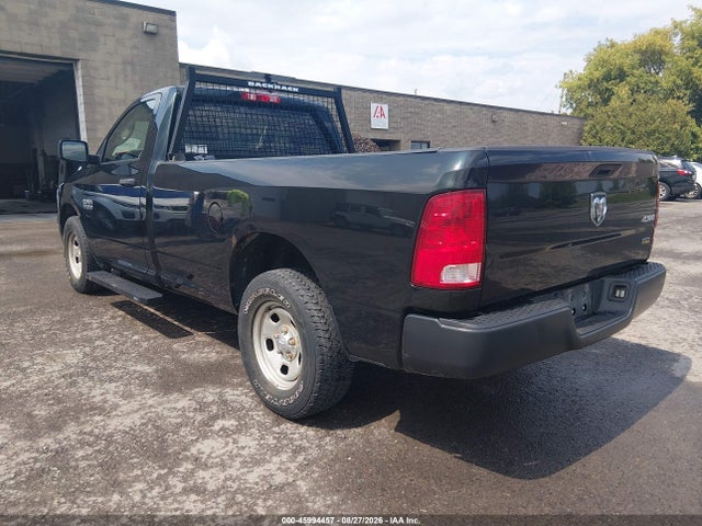 45994457 :رقم المزاد ، 3C6JR7DG8HG765336 vin ، 2017 Ram 1500 Tradesman  4x4 8' Box مزاد بيع