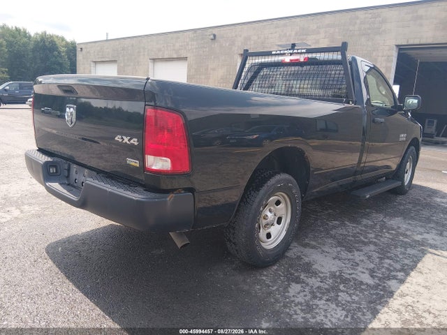 45994457 :رقم المزاد ، 3C6JR7DG8HG765336 vin ، 2017 Ram 1500 Tradesman  4x4 8' Box مزاد بيع