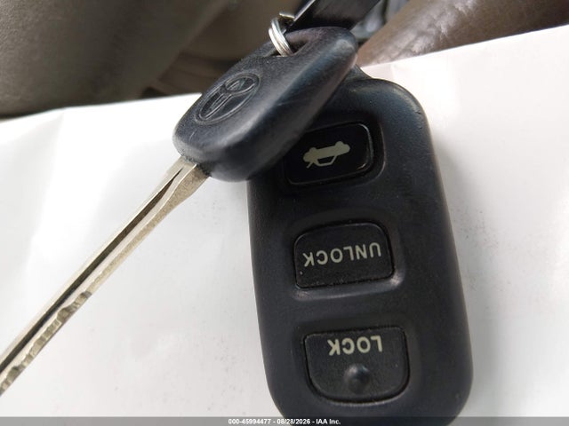 Auction sale of the 2003 Toyota Camry Le, vin: 4T1BE32K73U169838, lot number: 45994477