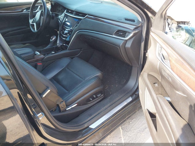 Продажа на аукционе авто 2015 Cadillac Xts Luxury, vin: 2G61N5S32F9201717, номер лота: 45994478