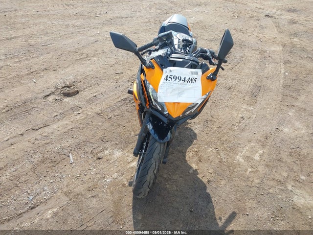 Продажа на аукционе авто 2019 Kawasaki Ex650 F, vin: JKAEXEK11KDA35854, номер лота: 45994485