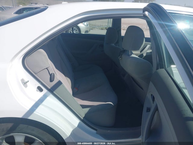 45994489 :رقم المزاد ، 4T4BF3EK7BR119261 vin ، 2011 Toyota Camry Le مزاد بيع