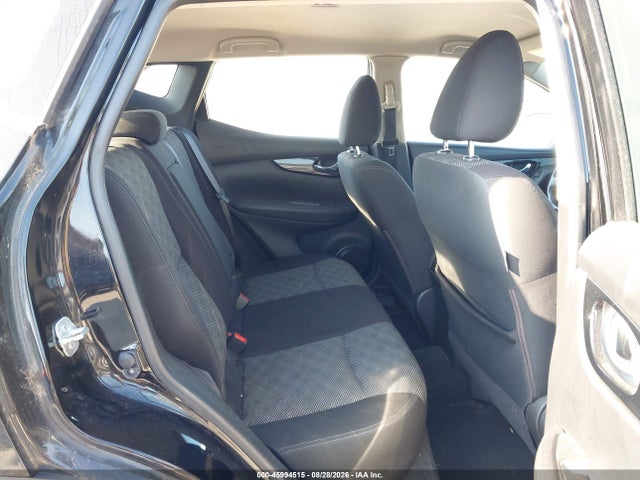 2017 Nissan Rogue Sport Sv მანქანა იყიდება აუქციონზე, vin: JN1BJ1CR8HW128522, აუქციონის ნომერი: 45994515