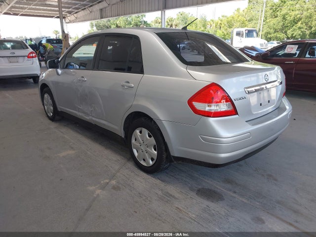 45994527 :رقم المزاد ، 3N1BC11E79L461800 vin ، 2009 Nissan Versa 1.8s مزاد بيع