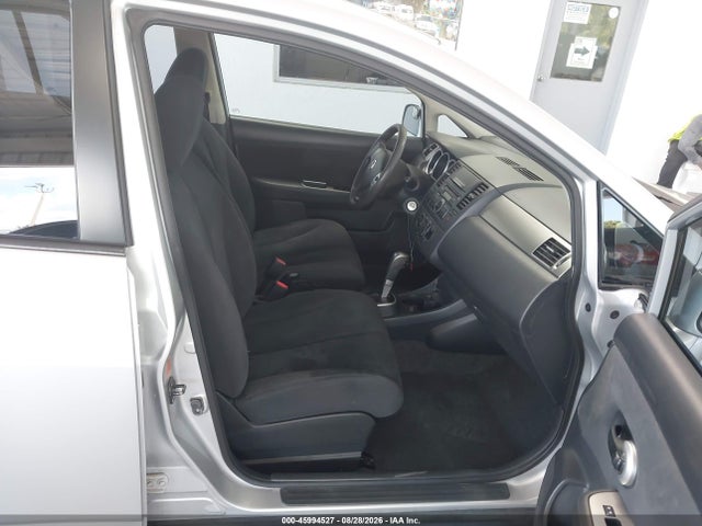 45994527 :رقم المزاد ، 3N1BC11E79L461800 vin ، 2009 Nissan Versa 1.8s مزاد بيع