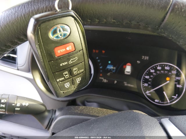 5TDZRKEC6MS010563 Toyota Sienna Limited