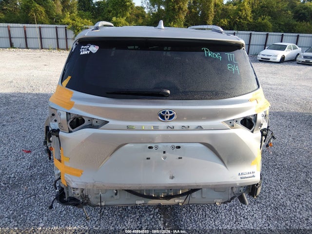 5TDZRKEC6MS010563 Toyota Sienna Limited