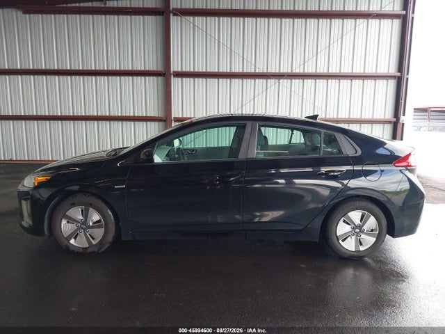 2020 Hyundai Ioniq Hybrid Blue მანქანა იყიდება აუქციონზე, vin: KMHC65LC7LU218668, აუქციონის ნომერი: 45994600