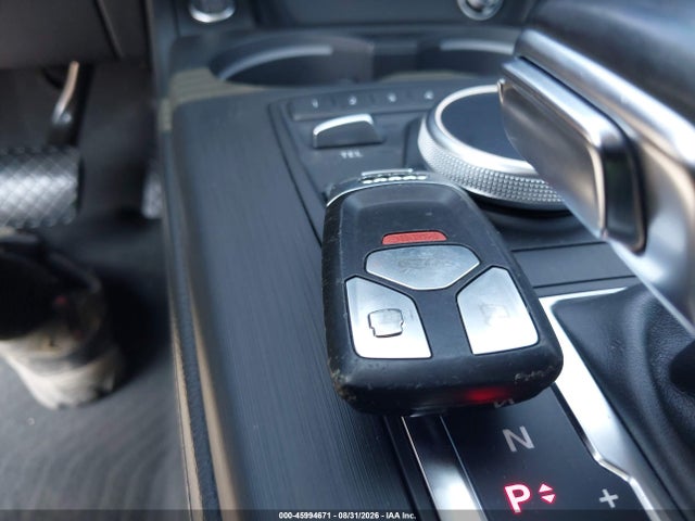 Aukcja sprzedaży 2017 Audi A4 Season Of Audi Premium, vin: WAUDNAF40HN046880, numer aukcji: 45994671