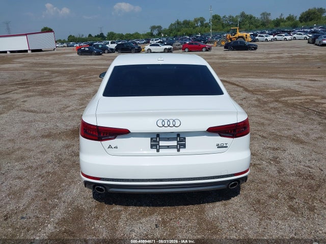 Aukcja sprzedaży 2017 Audi A4 Season Of Audi Premium, vin: WAUDNAF40HN046880, numer aukcji: 45994671