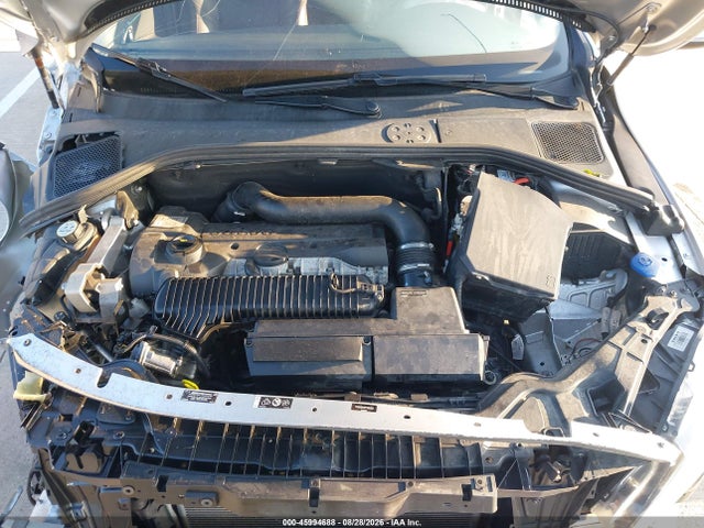 45994688 :رقم المزاد ، YV4612HK5F1001301 vin ، 2015 Volvo V60 Cross Country T5 مزاد بيع