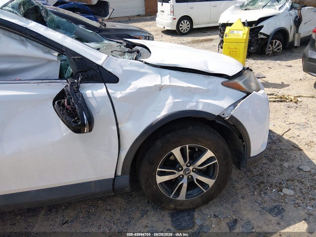 45994705 :رقم المزاد ، 2T3RFREV0HW623933 vin ، 2017 Toyota Rav4 Xle مزاد بيع