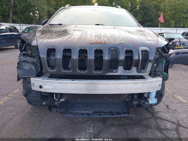2017 Jeep Cherokee 75th Anniversary Edition 4x4 მანქანა იყიდება აუქციონზე, vin: 1C4PJMCS7HW531964, აუქციონის ნომერი: 45994757