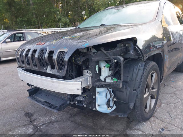 2017 Jeep Cherokee 75th Anniversary Edition 4x4 მანქანა იყიდება აუქციონზე, vin: 1C4PJMCS7HW531964, აუქციონის ნომერი: 45994757