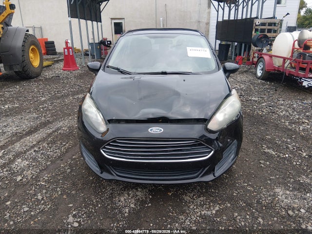 45994778 :رقم المزاد ، 3FADP4AJ2HM131487 vin ، 2017 Ford Fiesta S مزاد بيع