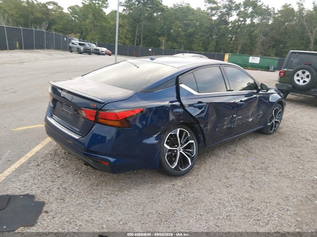 45994845 :رقم المزاد ، 1N4BL4CV1PN391189 vin ، 2023 Nissan Altima Sr Fwd مزاد بيع