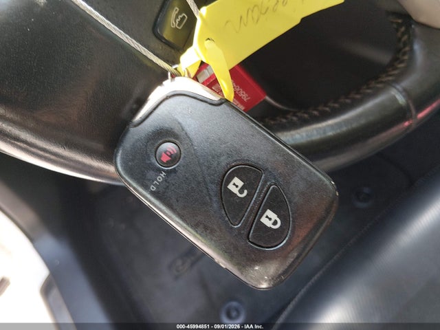 Auction sale of the 2014 Lexus Ct 200h, vin: JTHKD5BH4E2181868, lot number: 45994851