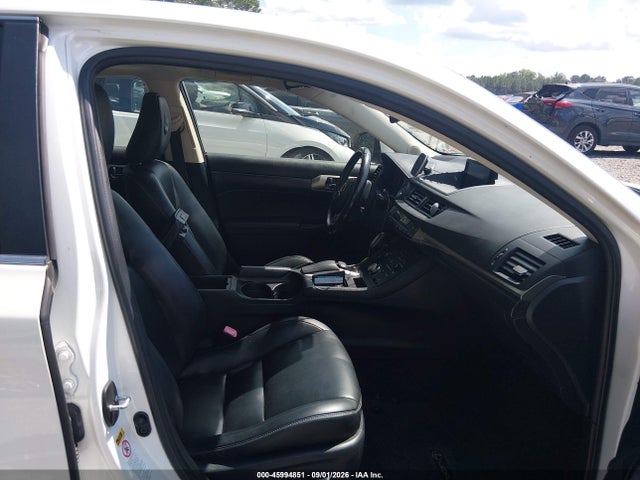Auction sale of the 2014 Lexus Ct 200h, vin: JTHKD5BH4E2181868, lot number: 45994851