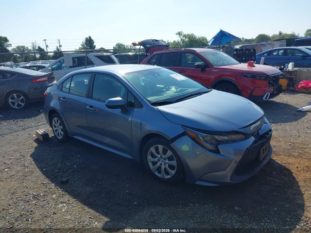 45994856 :رقم المزاد ، 5YFEPMAE8MP162800 vin ، 2021 Toyota Corolla Le مزاد بيع