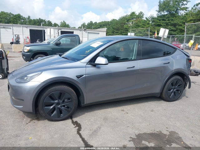 45994864 :رقم المزاد ، 7SAYGDEE3RA317506 vin ، 2024 Tesla Model Y Long Range Dual Motor All-wheel Drive مزاد بيع