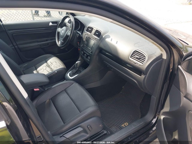2014 Volkswagen Jetta Sportwagen 2.0l Tdi მანქანა იყიდება აუქციონზე, vin: 3VWPL7AJ1EM626485, აუქციონის ნომერი: 45994902