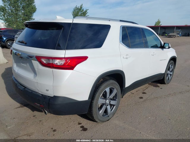 Chevrolet Traverse Lt Leather 2018 1GNEVHKW7JJ262012 Image 4