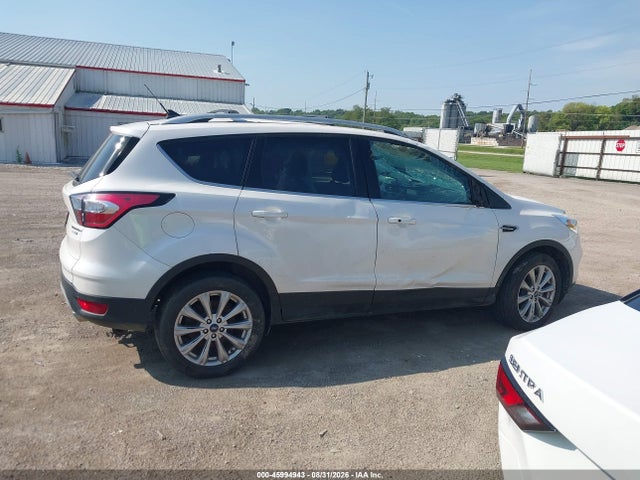 Ford Escape Titanium 2018 1FMCU9J99JUC62138 Image 14
