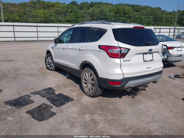 Ford Escape Titanium 2018 1FMCU9J99JUC62138 Image 3