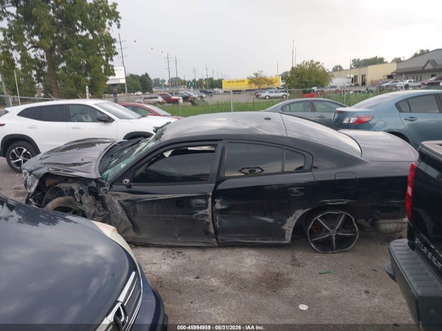 2014 Dodge Charger R/t მანქანა იყიდება აუქციონზე, vin: 2C3CDXCT7EH303137, აუქციონის ნომერი: 45994959