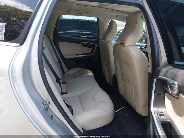 Продаж на аукціоні авто 2016 Volvo Xc60 T6 Drive-e, vin: YV449MRK0G2884018, номер лоту: 45994969