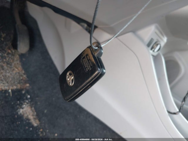 Продаж на аукціоні авто 2015 Toyota Prius V Two, vin: JTDZN3EU9FJ029912, номер лоту: 45994990