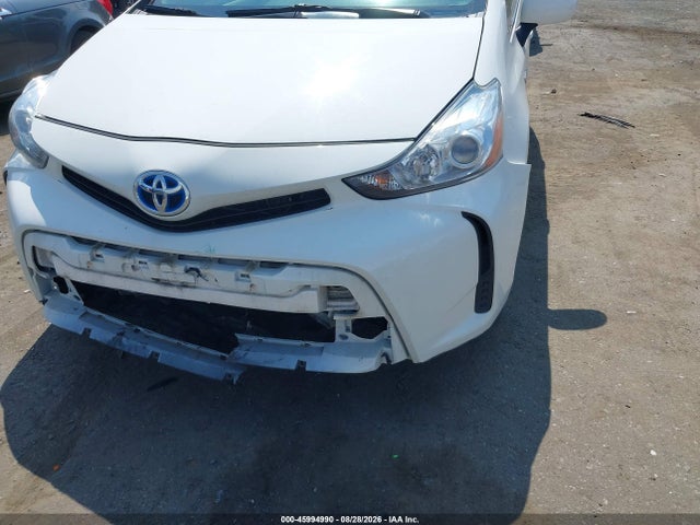 Продаж на аукціоні авто 2015 Toyota Prius V Two, vin: JTDZN3EU9FJ029912, номер лоту: 45994990