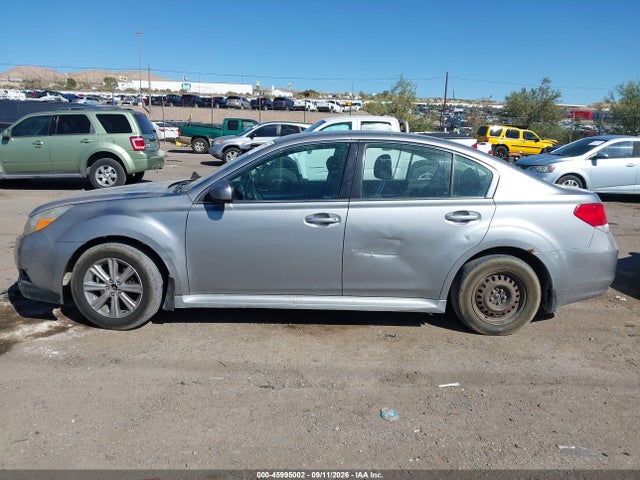 2011 Subaru Legacy 2.5i Premium მანქანა იყიდება აუქციონზე, vin: 4S3BMCC61B3260777, აუქციონის ნომერი: 45995002