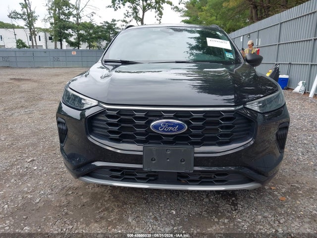 2023 Ford Escape St-line მანქანა იყიდება აუქციონზე, vin: 1FMCU9MN5PUB33699, აუქციონის ნომერი: 45995035
