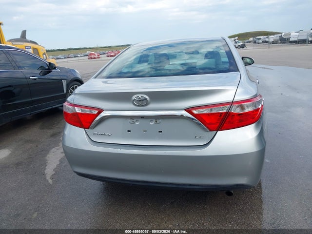 Aukcja sprzedaży 2015 Toyota Camry Le, vin: 4T1BF1FK1FU883819, numer aukcji: 45995057