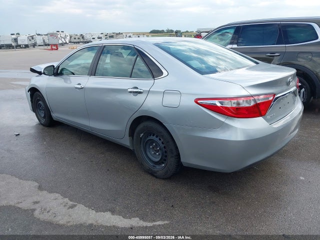 Aukcja sprzedaży 2015 Toyota Camry Le, vin: 4T1BF1FK1FU883819, numer aukcji: 45995057