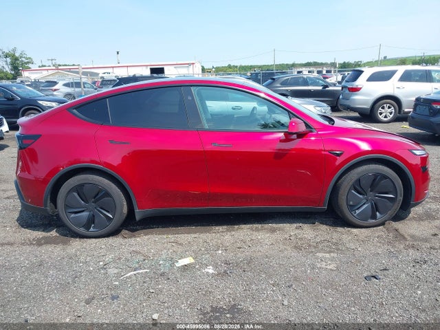 2026 Tesla Model Y All-wheel Drive/long Range Launch Series/premium All-wheel Drive მანქანა იყიდება აუქციონზე, vin: 7SAYGDEE2TF433189, აუქციონის ნომერი: 45995086