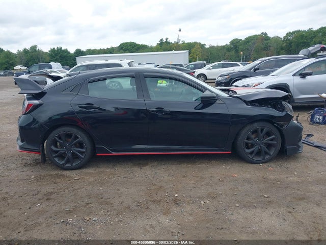 Продажа на аукционе авто 2018 Honda Civic Sport, vin: SHHFK7H41JU408111, номер лота: 45995096