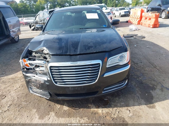 2013 Chrysler 300 Motown მანქანა იყიდება აუქციონზე, vin: 2C3CCAAG0DH509730, აუქციონის ნომერი: 45995103