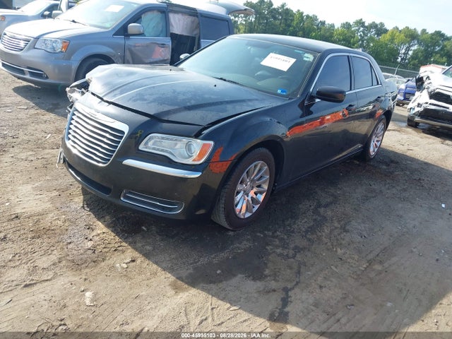2013 Chrysler 300 Motown მანქანა იყიდება აუქციონზე, vin: 2C3CCAAG0DH509730, აუქციონის ნომერი: 45995103
