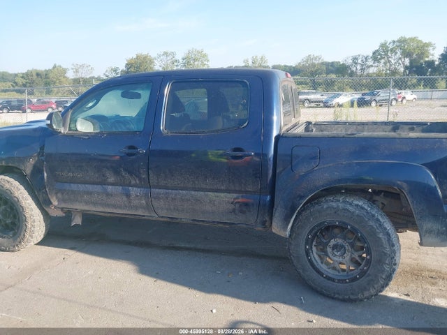 2013 Toyota Tacoma Base V6 მანქანა იყიდება აუქციონზე, vin: 3TMLU4EN1DM127274, აუქციონის ნომერი: 45995128